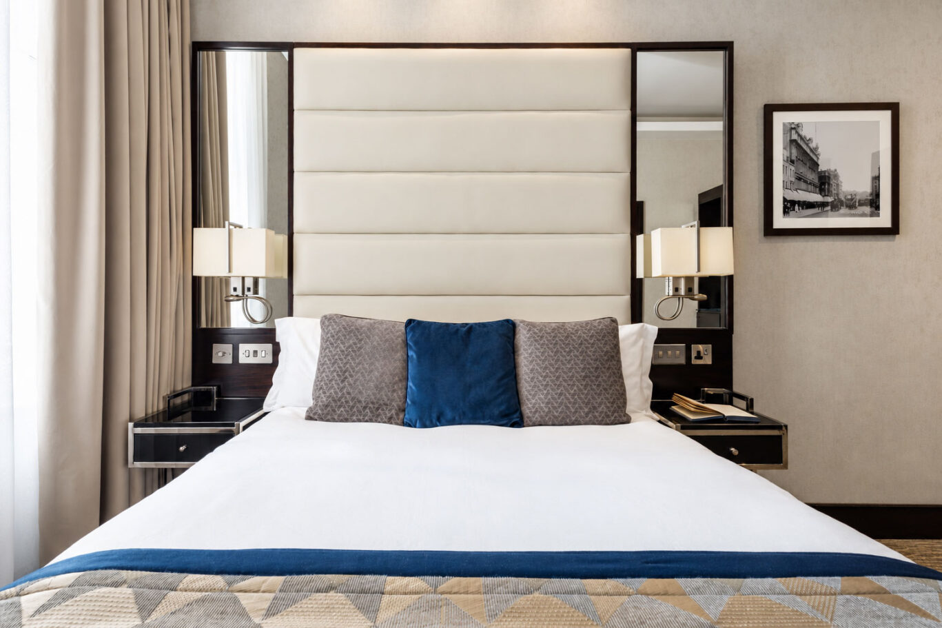 Brewery Deluxe Room Bed