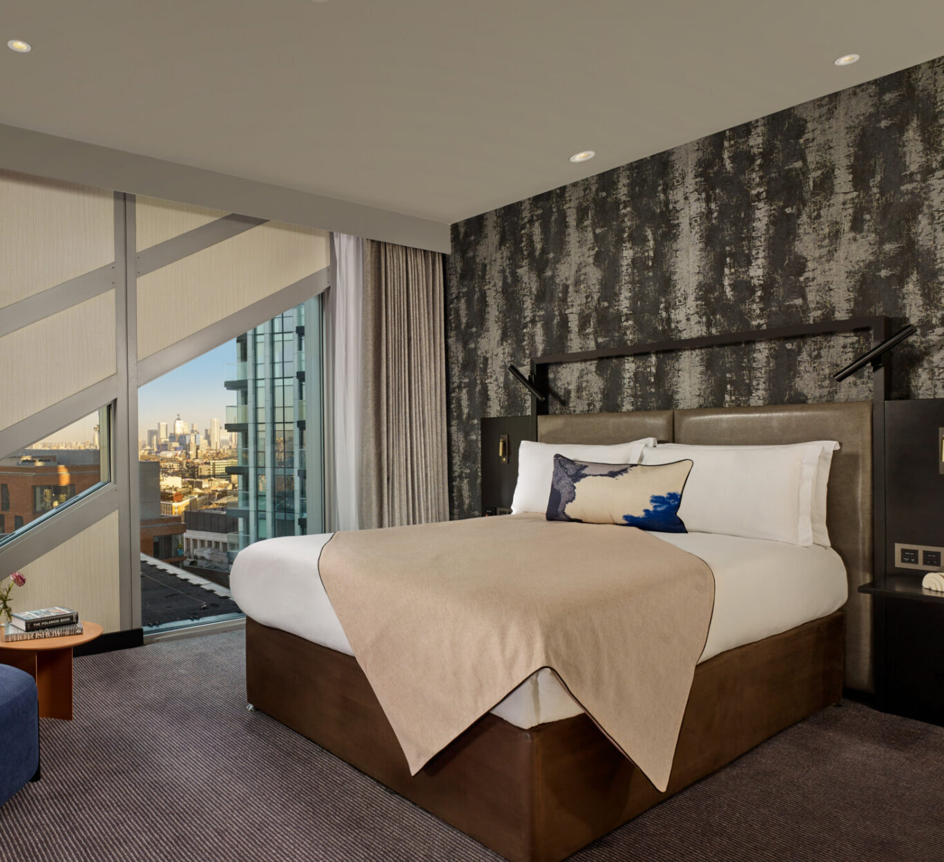 auto_Montcalm_180681