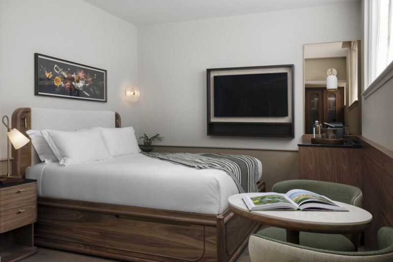 Montcalm Collection M Arch Townhouse Salon