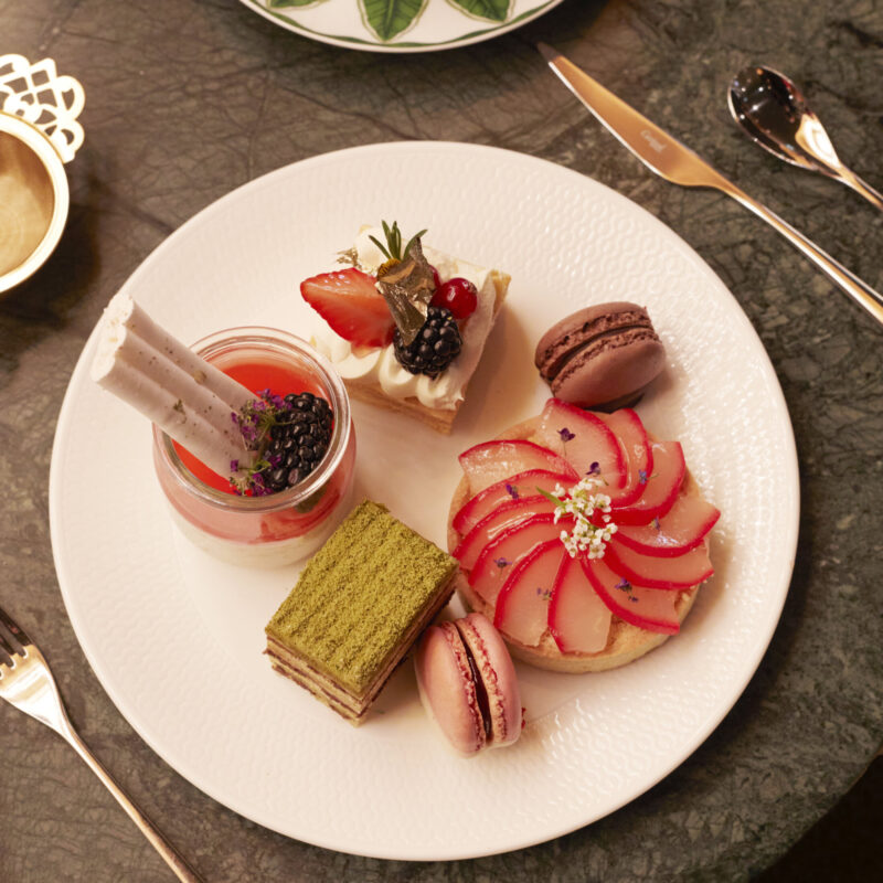 MAYFAIR HIGH TEA 25 crop