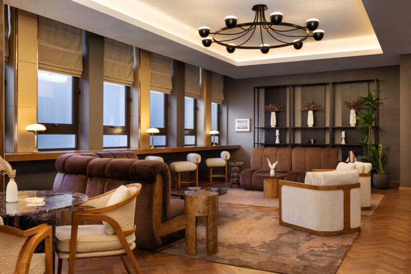 LONMK_Reception_lobby