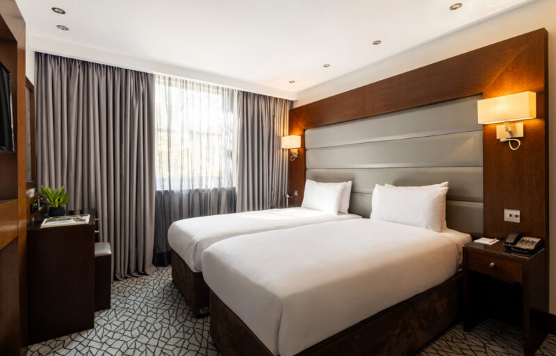 Club Twin Room 1/4