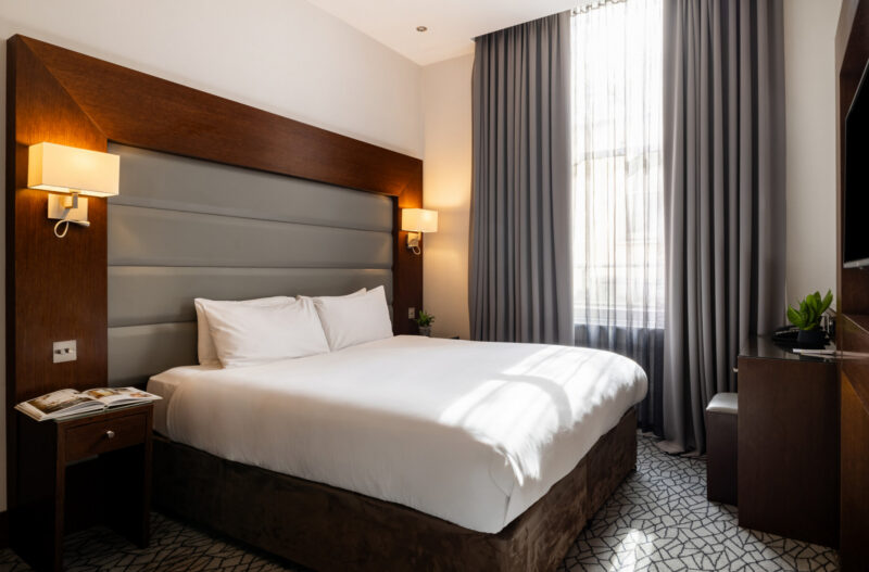 Deluxe Double Room 2/3