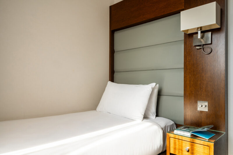 Single Room 3/8