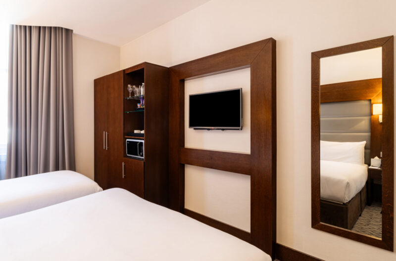 Triple Room 2/3