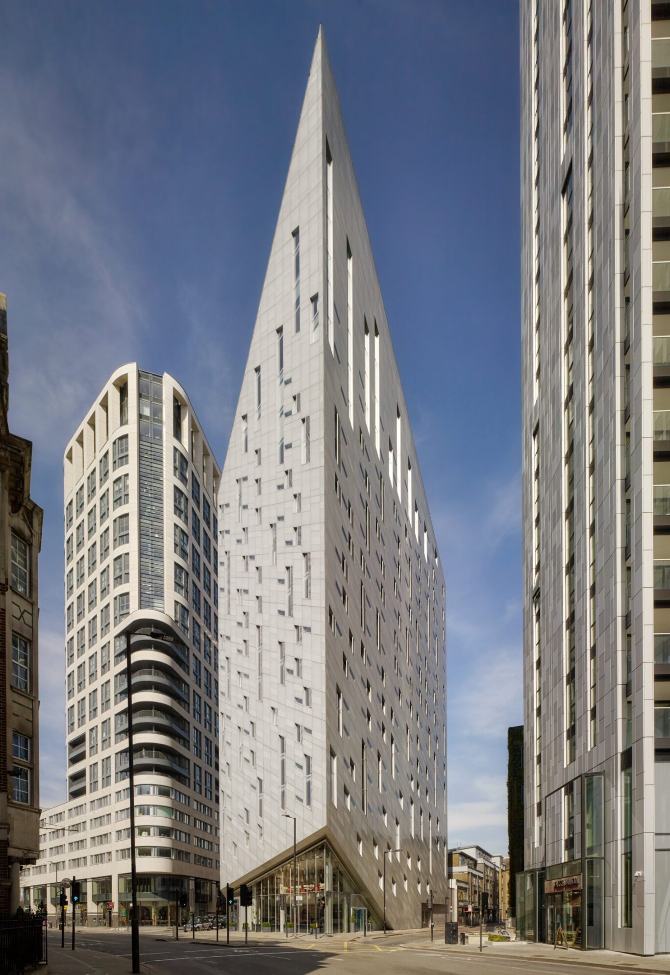 auto_Montcalm_180741