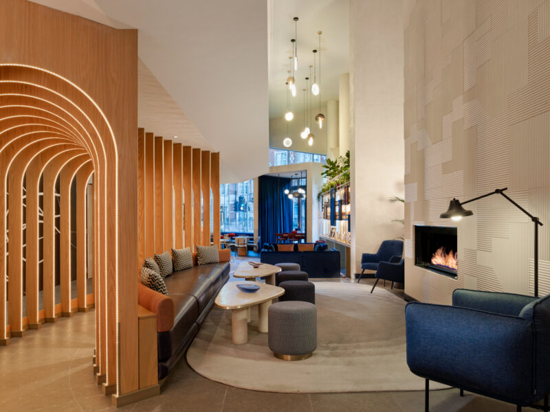 auto_Montcalm_180837