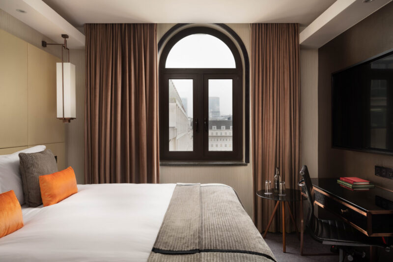 Montcalm Royal London House , Deluxe King Room