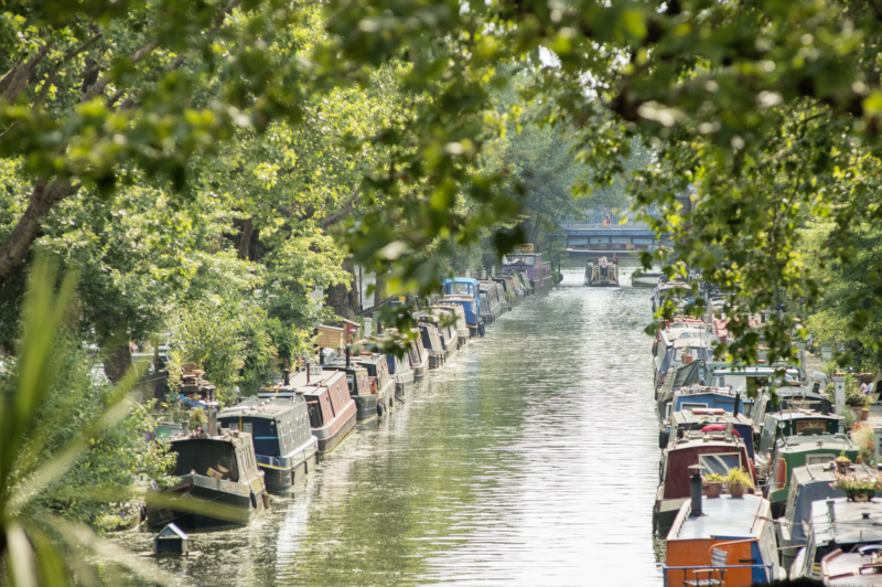 Scenic canals of Little Venice near Paddington, featuring narrowboats and waterside cafés within walking distance of Montcalm Collection hotels